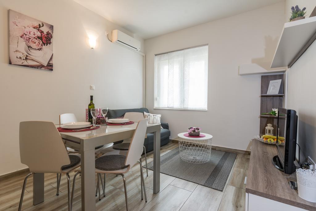 Melita Center Apartment Zadar Exterior photo